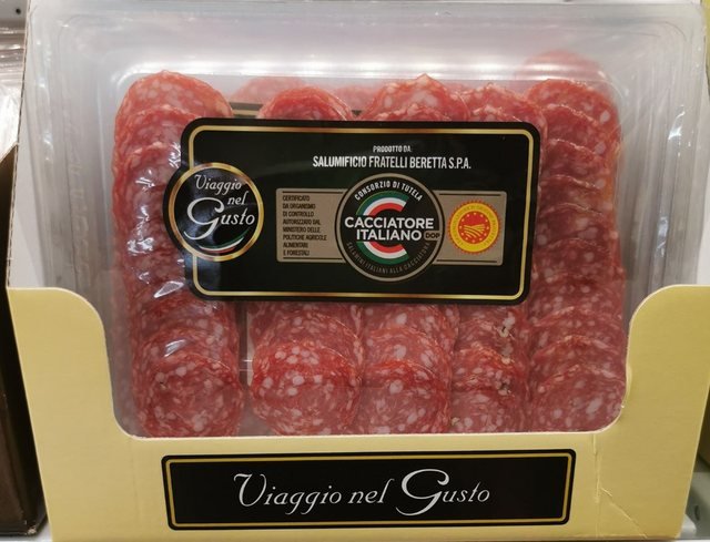 ALARMI! Mos e konsumoni këtë sallam që gjendet në marketet tona, është importuar nga Italia dhe ka prani të listerisë