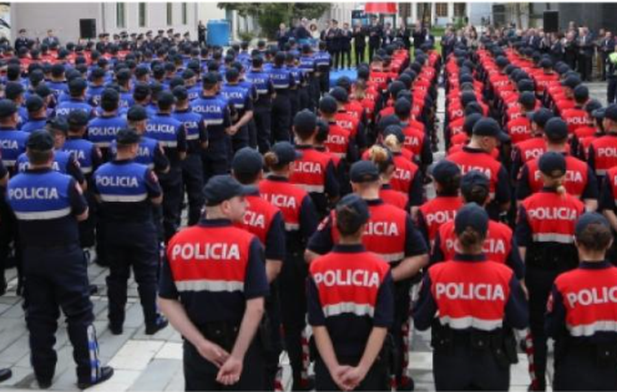Kompesimi ushqimor për policët! Gota, pasqyra e tapet…lista e produkteve që mund të zgjedhin efektivët 