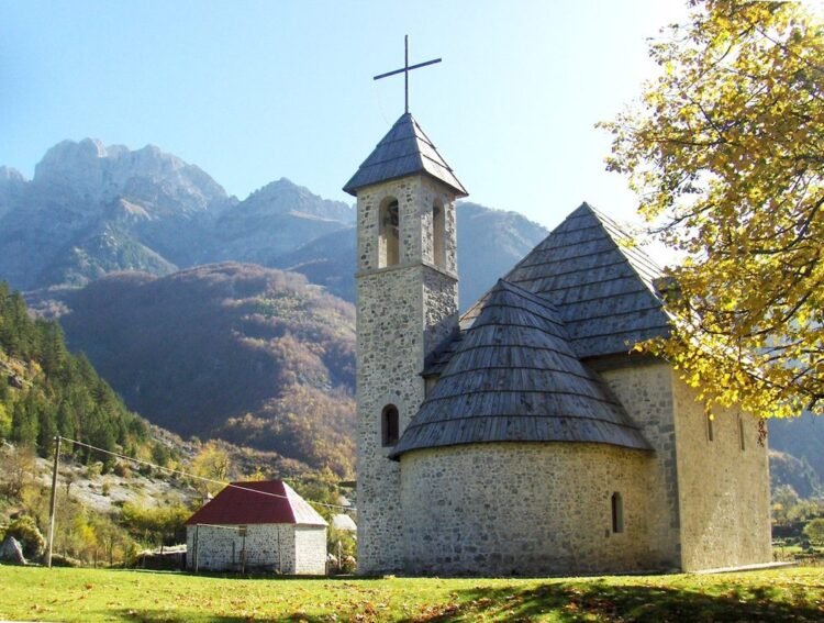 “Porta e Alpeve”: Qeveria hedh 100 milionë Euro në Shkodër para zgjedhjeve lokale