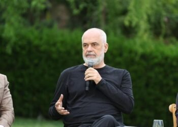 “Paketa e Maleve”, Rama: Nuk e kemi për investitorët e mëdhenj, askush prej tyre s’do përfitojë territore . E kemi për qytetarët