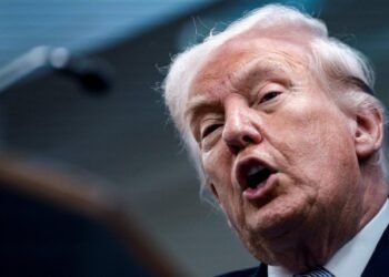 Trump paralajmëron Iranin: Negocioni, ose do të përballeni me probleme që s’janë parë ndonjëherë