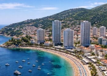 Kafshëria nuk ndalet para asgjëje/ Golemizohet Himara, Rama jep leje për kulla në perlën e Jugut