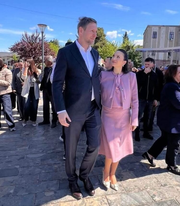 Një bebe po vjen në Familjen Mbretërore