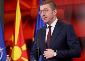 Protestat e studentëve/ Mickoski premton zgjidhje për shqipen në provime