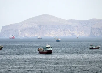 SHBA i përgjigjet Iranit për Hormuzin, CENTCOM: Rritet transporti tregtar në Ngushticë, bie pretendimi për mbyllje