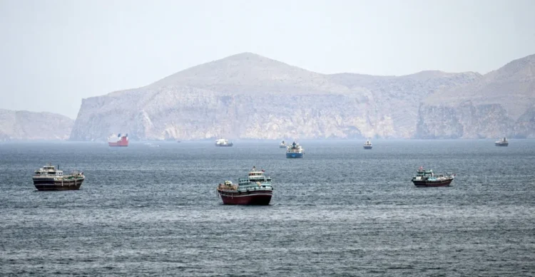 SHBA i përgjigjet Iranit për Hormuzin, CENTCOM: Rritet transporti tregtar në Ngushticë, bie pretendimi për mbyllje