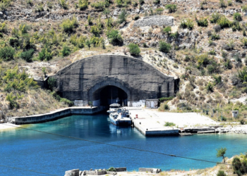 Jo vetëm Zvërneci: Një vendim i Qeverisë për “zhvillimin” e Porto Palermos, që të “frikëson”