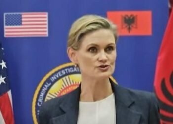 “Mirëpritni investimet, por mbroni sektorët strategjikë” – Mesazhi i “shefes” së Ambasadës amerikane në Tiranë, në kulmin e protestave për Zvërnecin