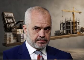 Qeveria po shpenzon më shumë për rroga e “kancelari” sesa për investime publike