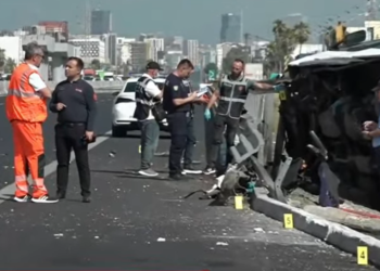 Shoferi pësoi arrest kardiak? Detaje nga aksidenti me një viktimë në autostradën Tiranë-Durrës, barriera çau tejpërtej autobusin