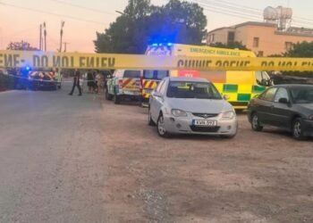Tragjedi në Qipro/ Motër e vëlla, gjenden të vdekur brenda makinës, arrestohen babai dhe njerka