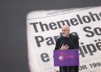 “Nga lajmi te lajmësi”/ Manuali i propagandës së Ramës kundër protestës