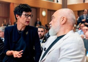 Fitorja e parë e protestave, Rama terhiqet nga ligji i famshëm që shkaktoi nisjen e valës kundër tij