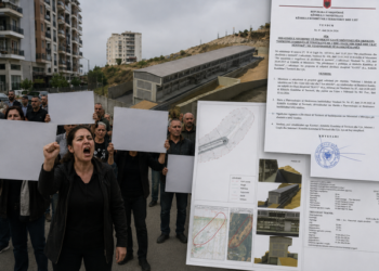 Qeveria “injoron” banorët e Kamzës – Në kulmin e protestave jep leje për fabrikë armësh në zonë të banuar!
