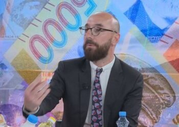 “Zbulimi” i zv.ministrit të Ekonomisë: Shqiptarët tani jetojnë më mirë se në komunizëm