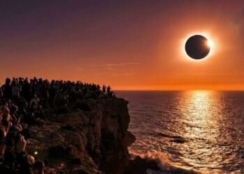 Eklipsi total i Diellit, sot spektakli astronomik që magjeps botën: Ja sa do të shihet në Tiranë