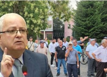 Ish-deputeti demokrat sulmon votuesit e tij, që janë ngritur në protestë kundër Qeverisë: Ju nuk meritoni keqardhje, o hipokritë dhe të pafytyrë