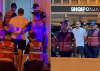 Me shapka dhe pranga në duar, Ergys Agasi duke hyrë tek Drejtoria e Policisë Tiranë (VIDEO)