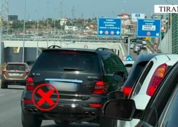 Policia “zbarkon” në rrugët e Tiranës: 3 mijë gjoba, bllokohen 34 automjete dhe hiqen disa leje qarkullimi