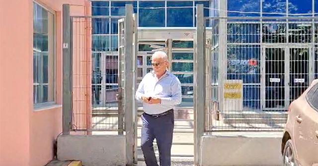 Tre orë në SPAK, biznesmeni Rrok Gjoka largohet pa folur për mediat