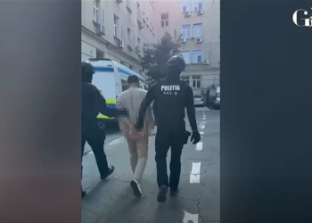 Dalin pamjet e arrestimit të Aurel Hoxhallarit në Rumani, si porositi vrasjen e Devi Kasmit