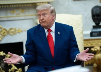 Donald Trump “dorëzohet” para Iranit, kërkon mbylljen e luftës me çdo kusht