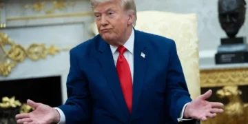 Donald Trump “dorëzohet” para Iranit, kërkon mbylljen e luftës me çdo kusht