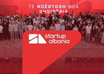 SKANDALI/ Kush i merr paratë e start up në Shqipëri, të njëjtët njerëz me të njëjtë projekte