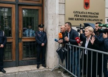 Rregullore e re e Gjykatës së Posaçme nga 1 shtatori: Gazetarët duhet të marrin leje për të ndjekur seancat, s’lejohen telefonat e kamerat