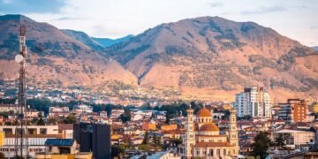 Qytetet më të “shkreta”, Korça ka mbi 80% të territorit pa banorë, Durrësi vetëm 20,6%