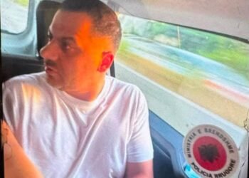 Bashkë me Ergys Agasin arrestohet edhe i besuari i Ilir Prodës: Si u ndoqën nga Elbasani deri te Plepat