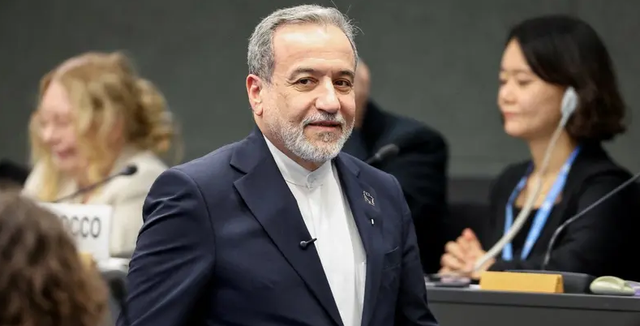 Në kulmin e tensioneve me SHBA, ministri i Jashtëm iranian udhëton drejt Nju Jorkut