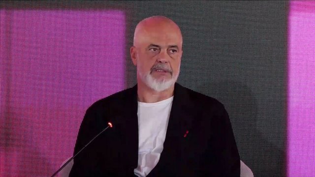Rama jep lajmin: Do të pajisim 4 mijë çifte të reja me çelës shtëpie!