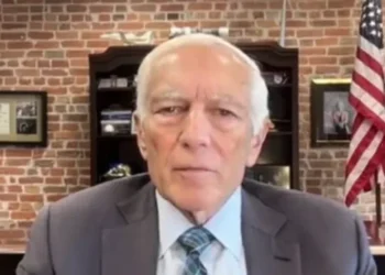 Wesley Clark pas dënimit të Thaçit: I shokuar nga vendimi, nuk pashë prova për krime lufte