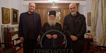 Rama dhe Gregu marrin “bekimin” në Malin Athos, gati për trashëgimin e pushtetit?