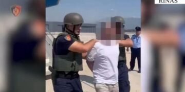 I shpallur në kërkim ndërkombëtar, ekstradohet nga Dubai 30-vjeçari