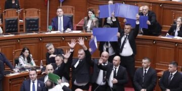 Nga 61 bashki Shqipëria bëhet me 46! Ja të gjitha ndryshimet, cilat shkrihen dhe me cilat bashkohen