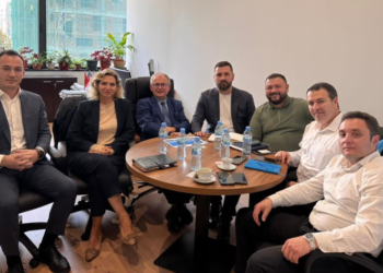 Albgaz, paraziti që tret përfitimet e Shqipërisë nga TAP në rroga militantësh