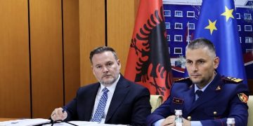Ervin Demo reagon për herë të dytë, paralajmëron masa për dhunën në protestë. Ministri po ia lë në derë policisë përgjegjësinë e Skënder Hitajt?