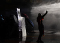“Kush i tërheq fijet?” – “Deutsche Welle”: Nga Rusia te Antifa, si përpiqet Rama të delegjitimojë protestën studentore