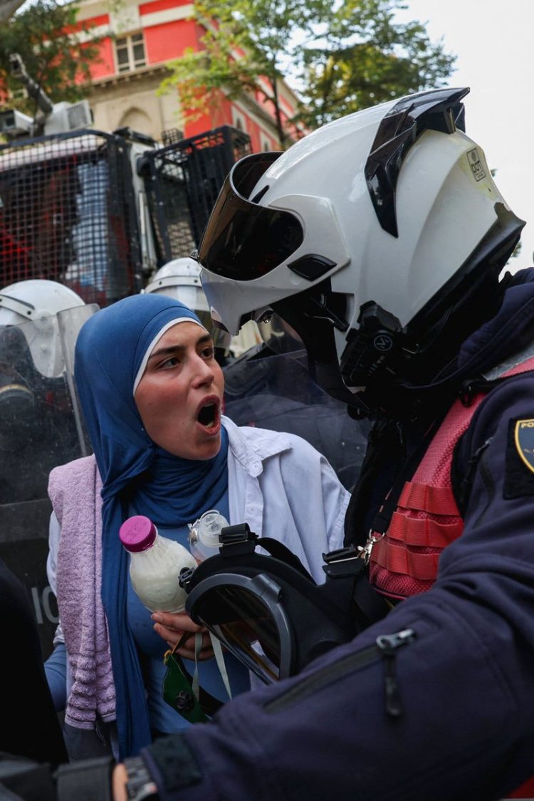 “New York Times”: Studentët nuk ndalen deri në largimin e Ramës